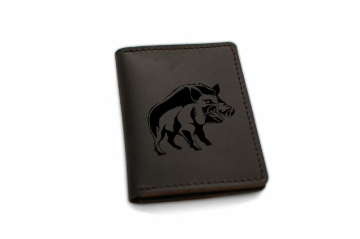 kalaf za lovni dokumenti s divo prase