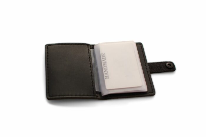 калъф за документи с копче